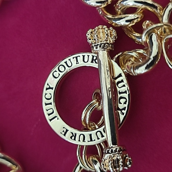 Juicy Couture Gold Bracelet with Pink Heart Charm - Picture 5 of 8
